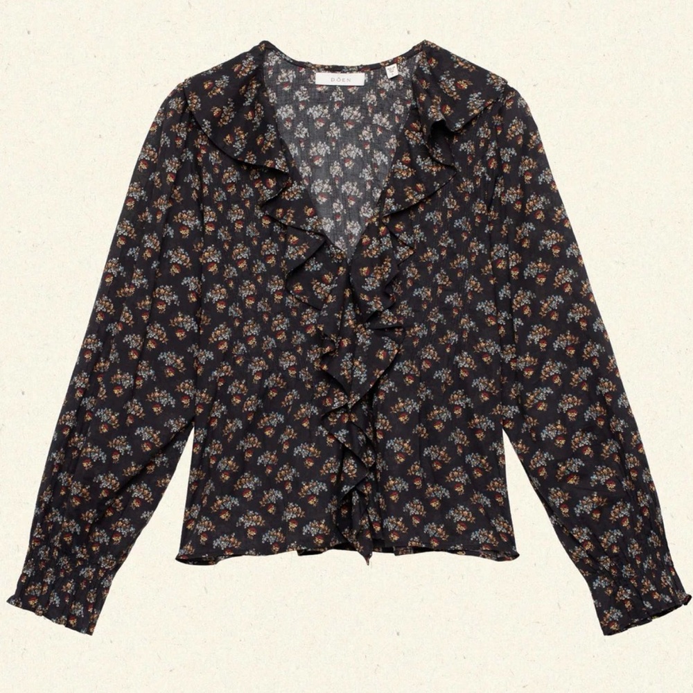 Doen Black Floral Ruffled V-Neck Blouse
